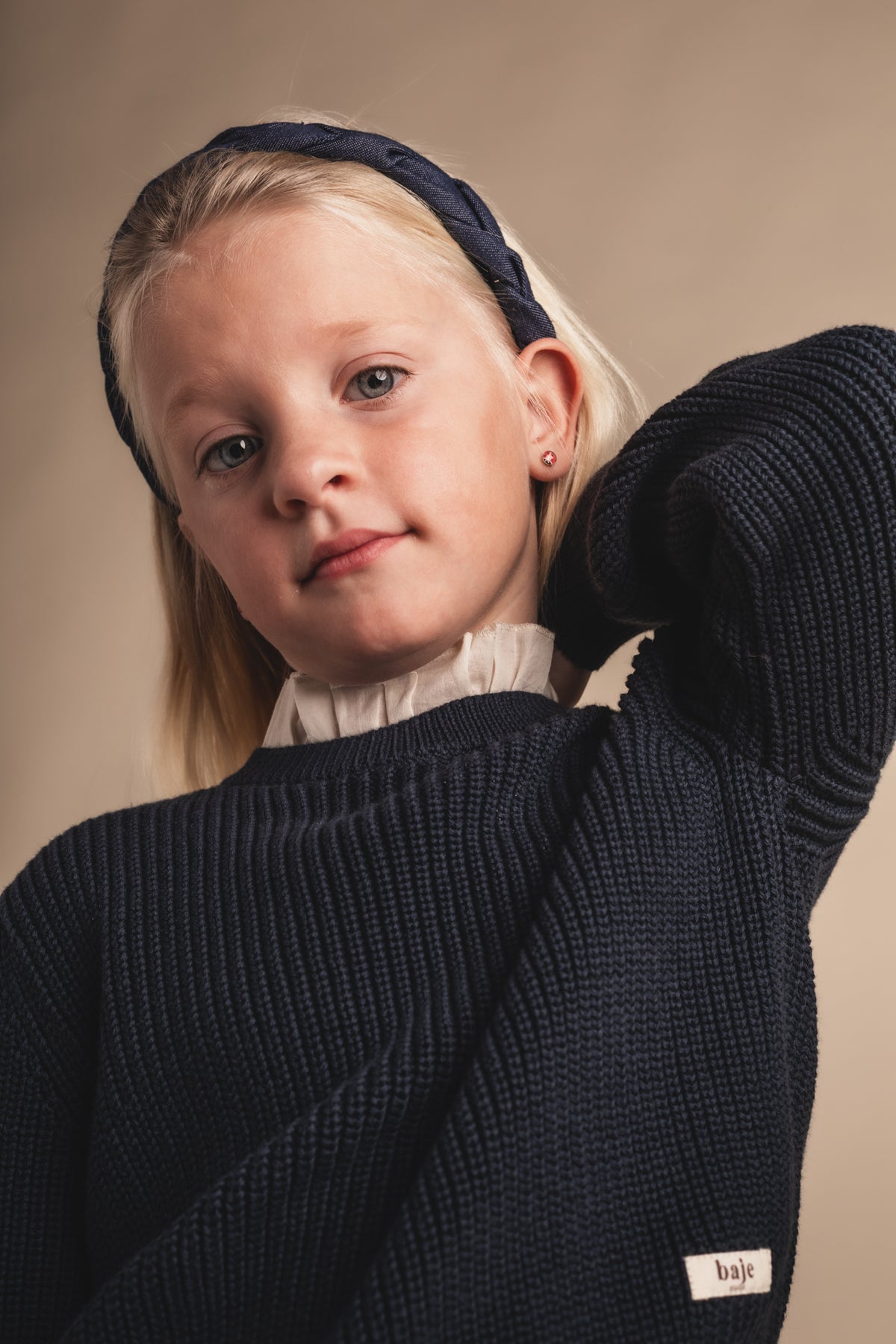 Mai Sweater-thumbmail-2