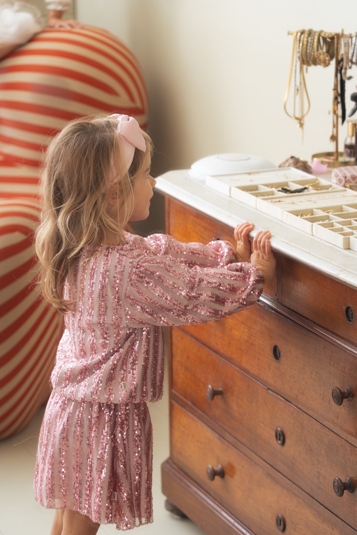 Puff Balloon Sequins Pullover