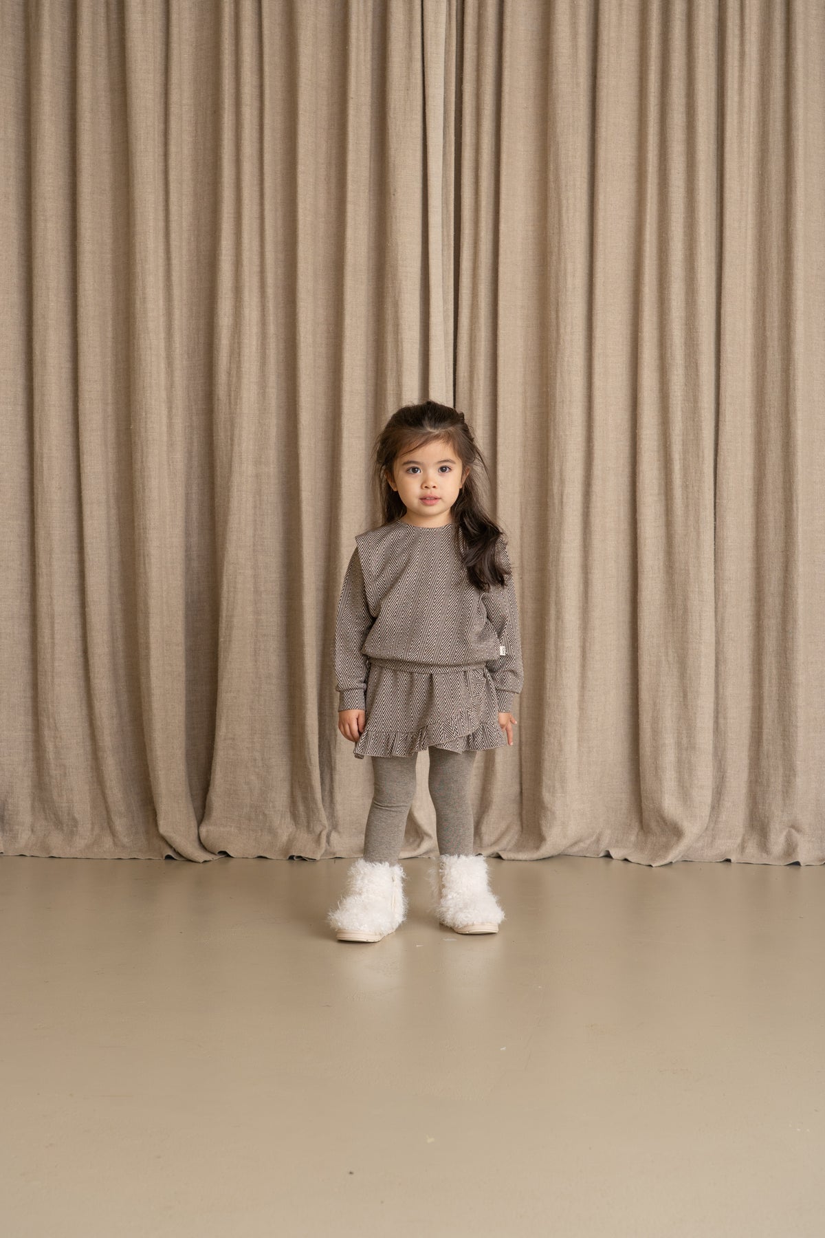 Shoulder Pullover