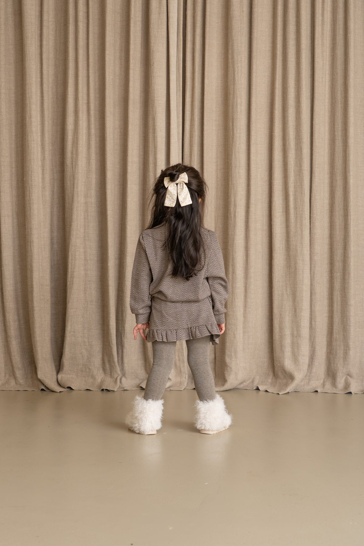 Shoulder Pullover