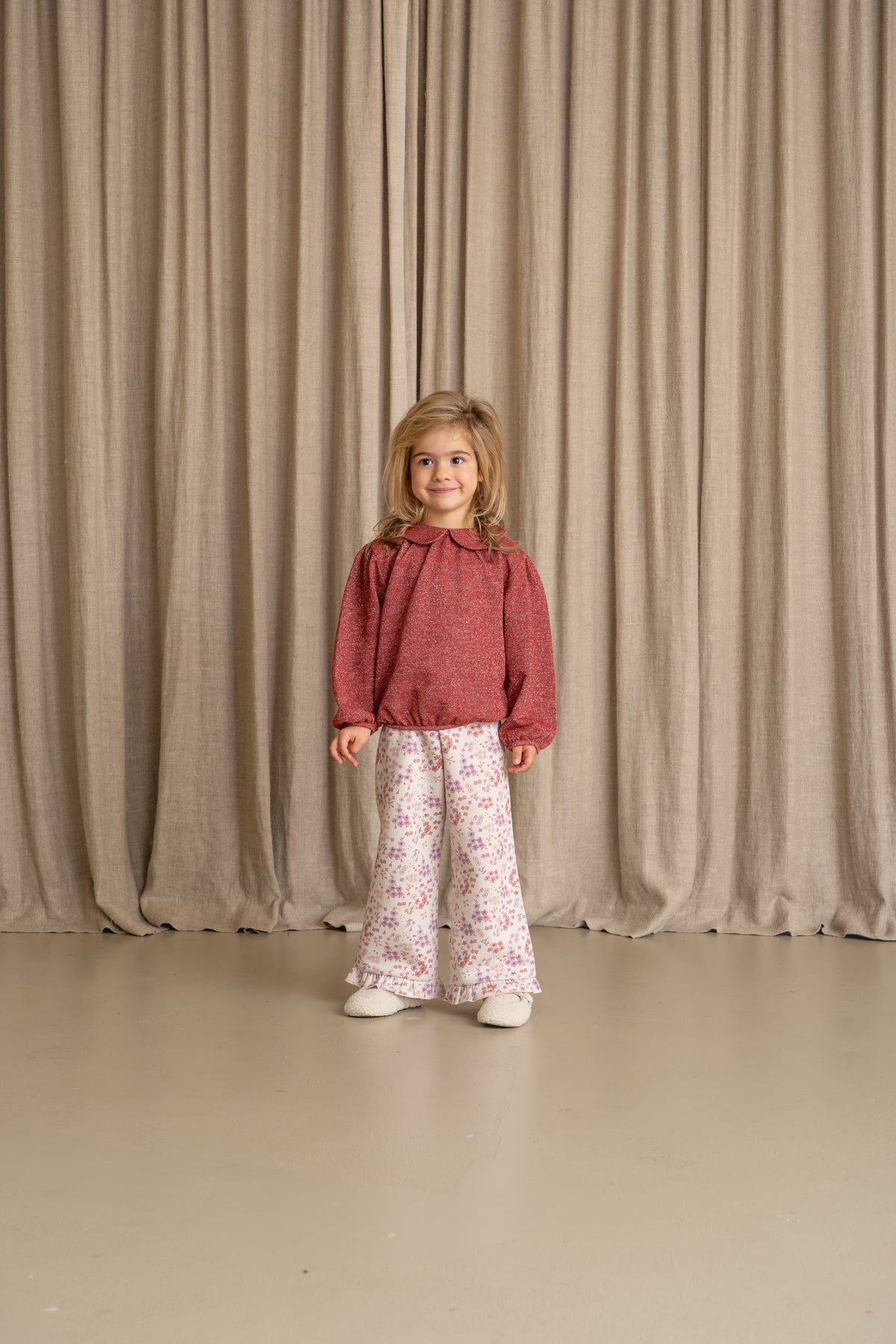 Puff Balloon Collar Pullover