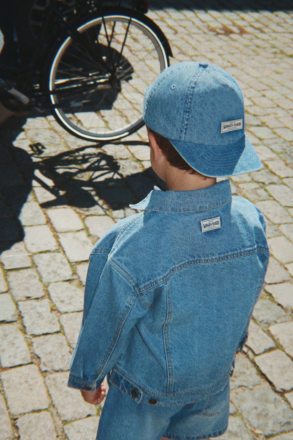 Magot Spijkershort