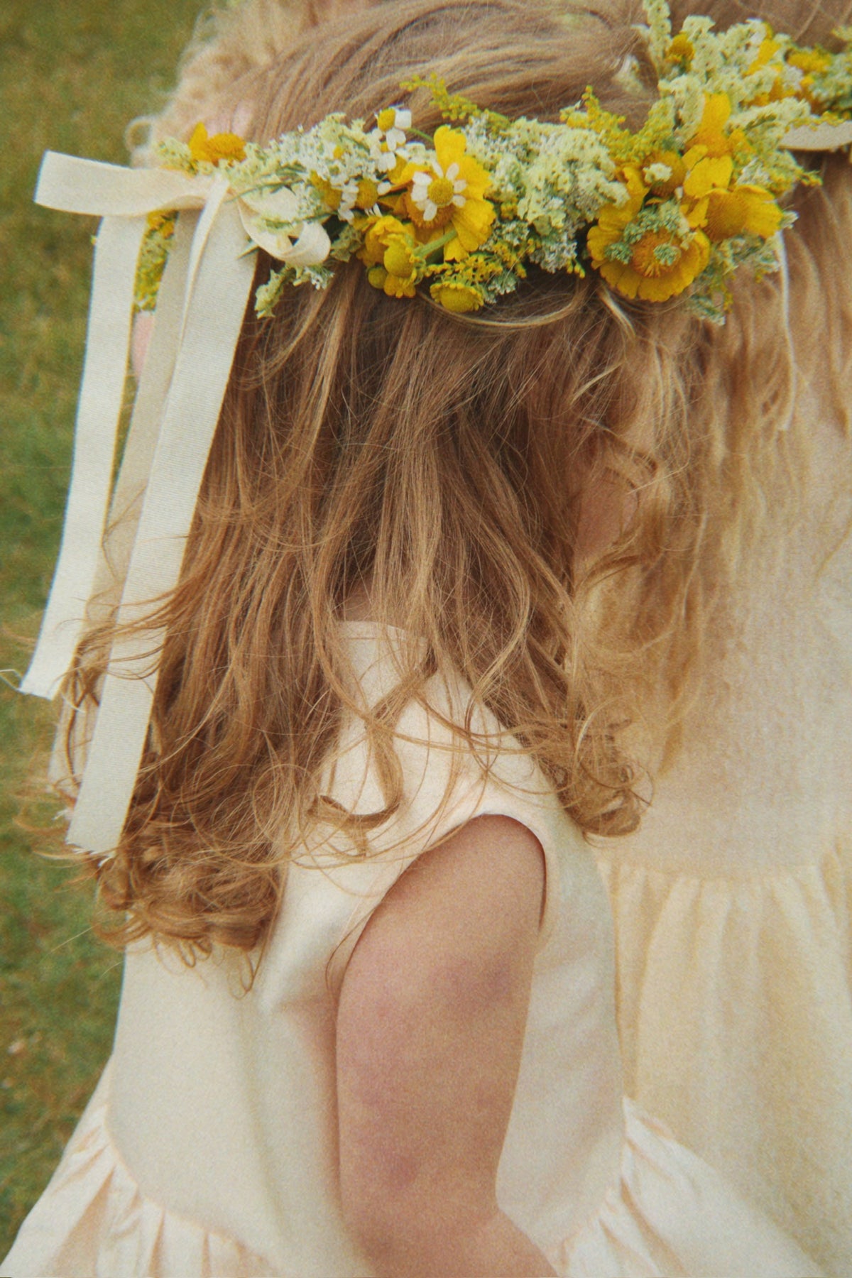 Bellis Kleid